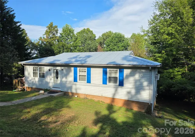 Photo 2 of Single family home for sale at 601 Hennessee St, Morganton, NC 28655 | MLS# 4425023 | Listing updated on 2026-09-16