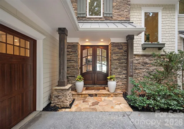Photo 4 of Single family home for sale at 16109 N Point Rd, Huntersville, NC 28078 | MLS# 4425028 | Listing updated on 2026-09-27