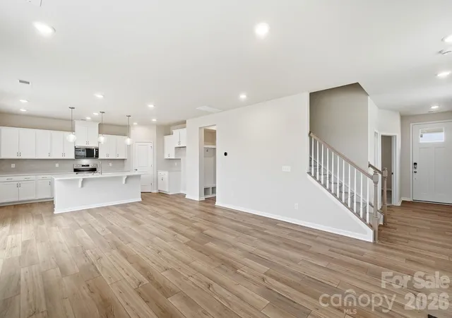 Photo 4 of Single family home for sale at 2701 Westmont Dr, Gastonia, NC 28052 | MLS# 4425031 | Listing updated on 2026-10-04