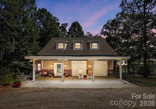 Photo 1 of Single family home for sale at 7720 W Duncan Rd, Indian Trail, NC 28079 | MLS# 4425036 | Listing updated on 2026-09-22