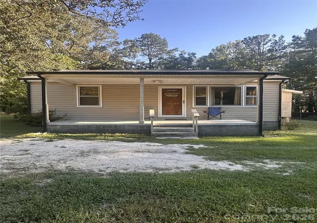 Photo 1 of Single family home for sale at 107 Vida Ln, Cherryville, NC 28021 | MLS# 4425045 | Listing updated on 2026-09-18