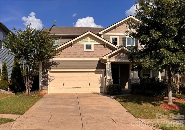 Single family home for sale at 6051 Drave Ln, Fort Mill, SC 29715 | MLS# 4425064