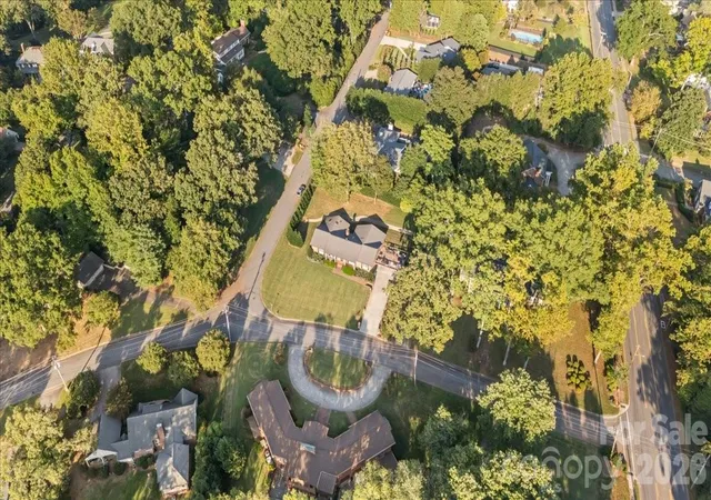 Photo 3 of Single family home for sale at 102 Hillside Ln, Morganton, NC 28655 | MLS# 4425080 | Listing updated on 2026-09-19