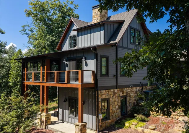 Photo 1 of Single family home for sale at 117 Amberleaf Way, Cullowhee, NC 28723 | MLS# 4425092 | Listing updated on 2026-09-17