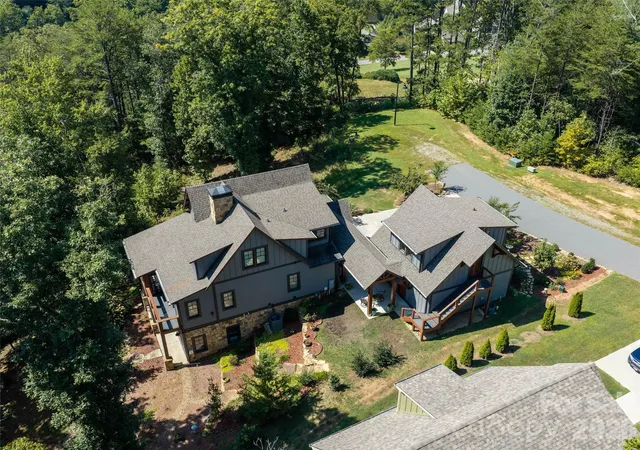 Photo 3 of Single family home for sale at 117 Amberleaf Way, Cullowhee, NC 28723 | MLS# 4425092 | Listing updated on 2026-09-17