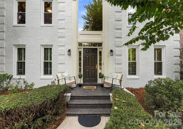 Photo 2 of Single family home for sale at 12656 Lahinch Ct, Charlotte, NC 28277 | MLS# 4425093 | Listing updated on 2026-09-23