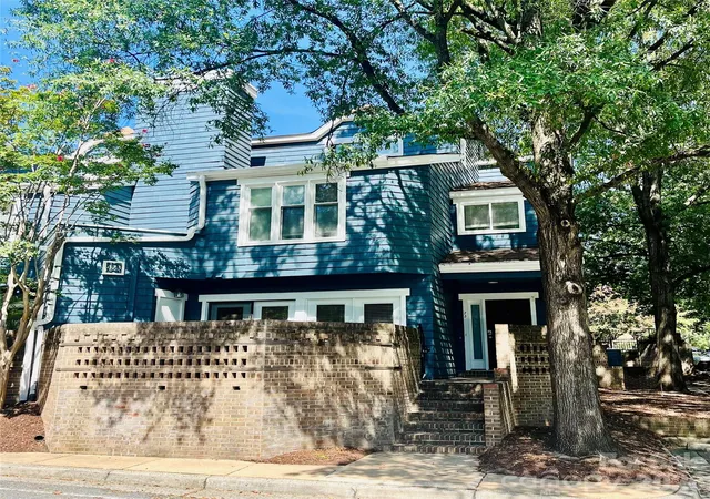 Condo for sale at 423 W 8th Street #73, Charlotte, NC 28202 | MLS# 4425095