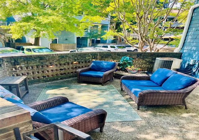 Photo 3 of Condo for sale at 423 W 8th Street #73, Charlotte, NC 28202 | MLS# 4425095 | Listing updated on 2026-09-17