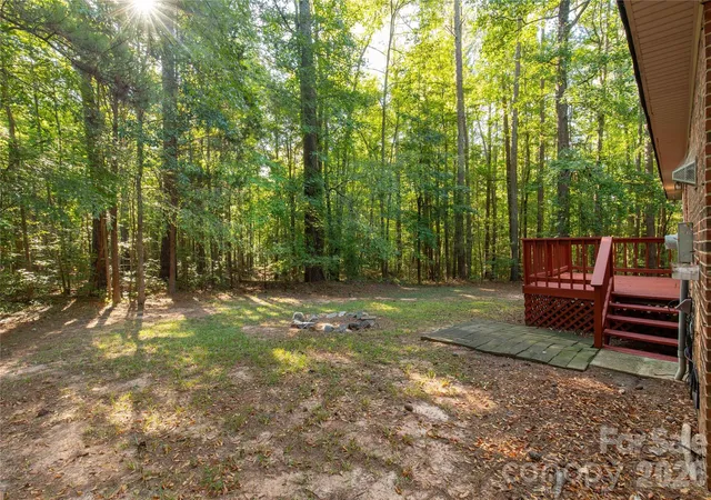 Photo 4 of Single family home for sale at 3055 University Dr, Lancaster, SC 29720 | MLS# 4425106 | Listing updated on 2026-09-30