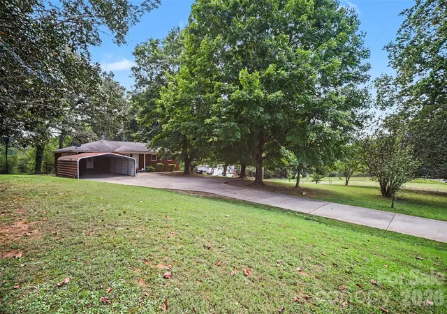 Photo 1 of Single family home for sale at 1308 E Stagecoach Trl, Lawndale, NC 28090 | MLS# 4425114 | Listing updated on 2026-10-05