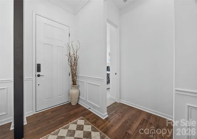 Photo 3 of Single family home for sale at 129 Glenn Dr, Mooresville, NC 28115 | MLS# 4425120 | Listing updated on 2026-09-24