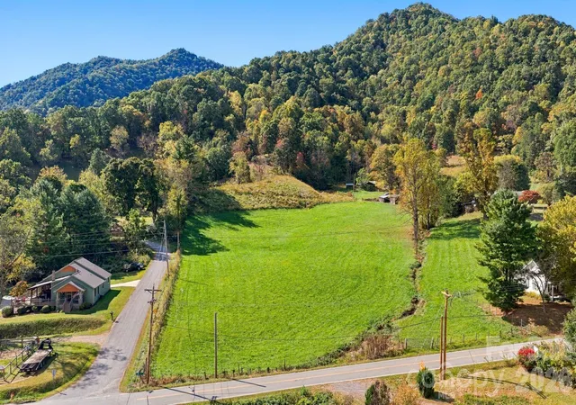 Photo 1 of Land for sale at Tbd Beaverdam Rd, Canton, NC 28716 | MLS# 4425127 | Listing updated on 2026-10-08