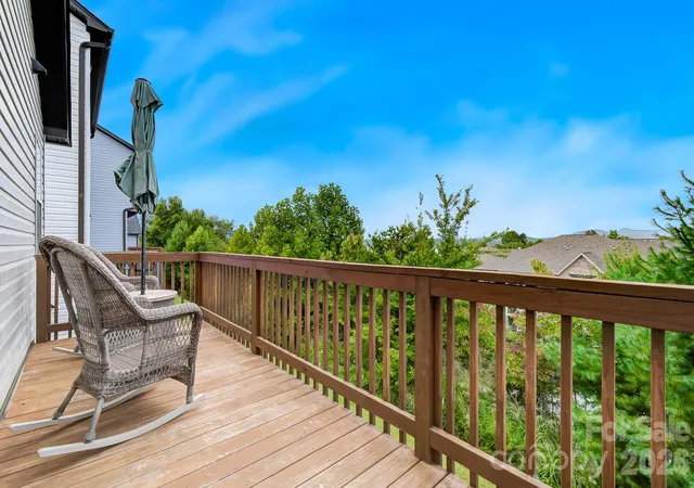 Photo 4 of Single family home for sale at 91 Cardwell Ln, Fletcher, NC 28732 | MLS# 4425132 | Listing updated on 2026-09-23