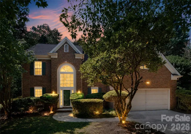 Photo 2 of Sale Pending at 4635 Appley Mead Ln, Charlotte, NC 28269 | MLS# 4425153 | Listing updated on 2026-10-07