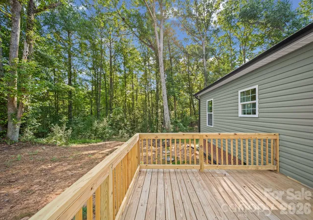 Photo 4 of Single family home for sale at 1635 Rollingwood Dr, Kannapolis, NC 28081 | MLS# 4425158 | Listing updated on 2026-10-08