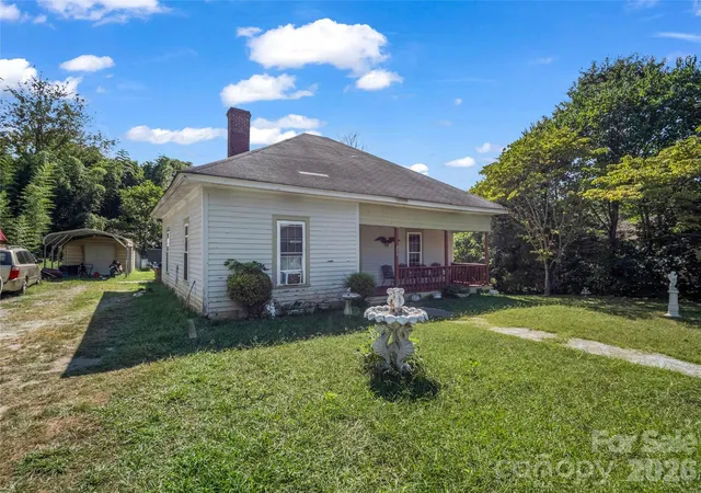 Photo 1 of Single family home for sale at 217 Broad St, Shelby, NC 28152 | MLS# 4425161 | Listing updated on 2026-09-21