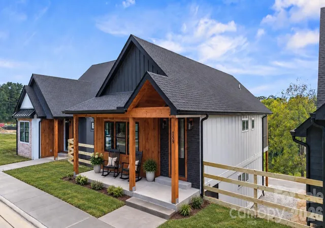 Photo 2 of Single family home for sale at 159 Martha Ave #2, Hendersonville, NC 28792 | MLS# 4425176 | Listing updated on 2026-10-09