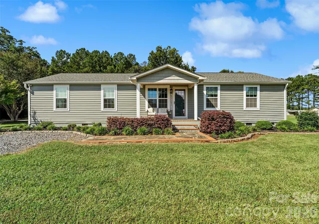 Photo 1 of Single family home for sale at 8185 Park Pl Rd, York, SC 29745 | MLS# 4425184 | Listing updated on 2026-09-17