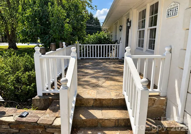 Photo 2 of Single family home for sale at 4711 Summit Ave #4, Greensboro, NC 27405 | MLS# 4425186 | Listing updated on 2026-09-18