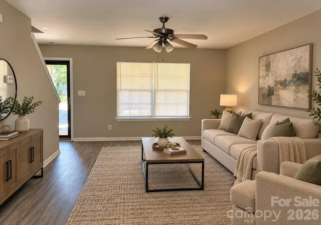 Photo 3 of Single family home for sale at 4639 Trillium Flds Dr, Charlotte, NC 28269 | MLS# 4425197 | Listing updated on 2026-09-24