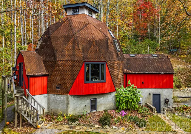 Single family home for sale at 425 Bob Barnwell Rd, Asheville, NC 28803 | MLS# 4425201