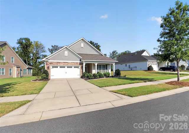 Photo 3 of Single family home for sale at 1407 Curling Crk Dr, Indian Trail, NC 28079 | MLS# 4425203 | Listing updated on 2026-09-20