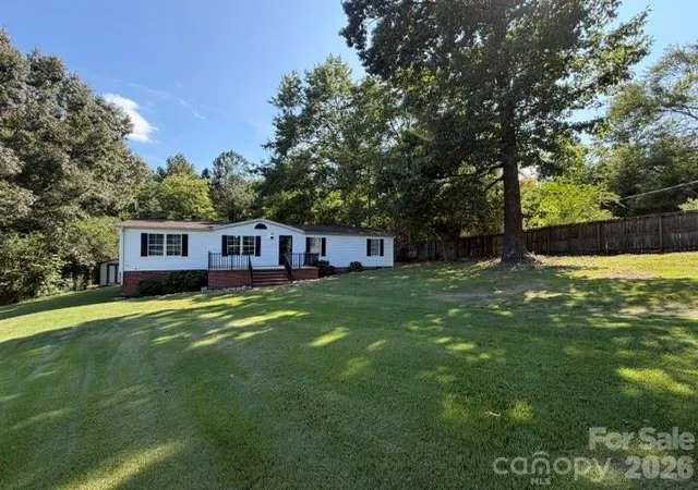 Photo 1 of Single family home for sale at 321 Onvil Rd, Mount Gilead, NC 27306 | MLS# 4425219 | Listing updated on 2026-09-17