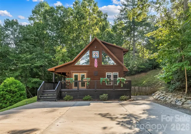 Photo 1 of Single family home for sale at 314 Old Ml Rd, Nebo, NC 28761 | MLS# 4425232 | Listing updated on 2026-10-10
