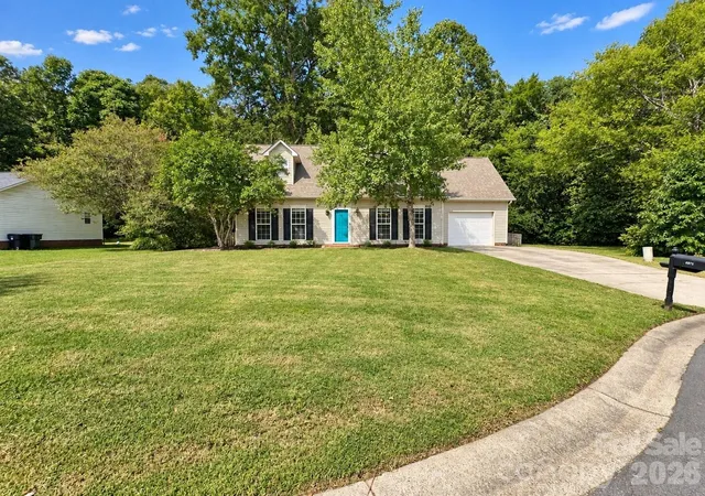 Photo 4 of Single family home for sale at 4075 Zebulon Ave SW, Concord, NC 28027 | MLS# 4425234 | Listing updated on 2026-10-08