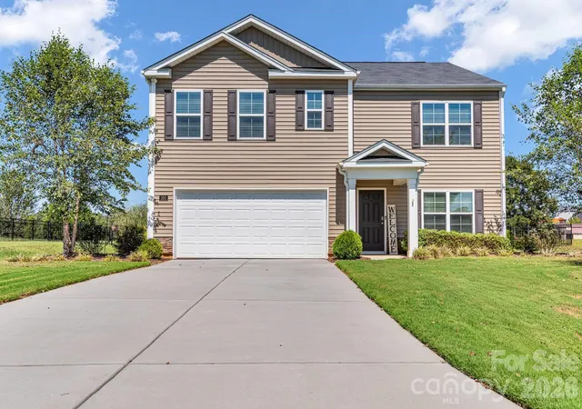 Photo 2 of Single family home for sale at 350 Daniel Dr, Lexington, NC 27295 | MLS# 4425243 | Listing updated on 2026-09-17