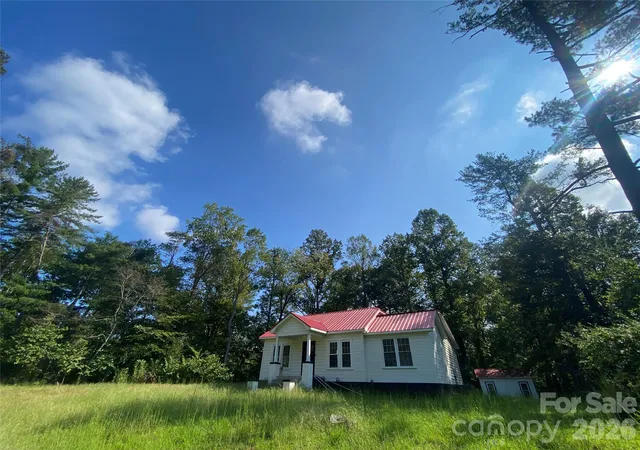 Photo 1 of Single family home for sale at 615 Vine Arden Rd, Morganton, NC 28655 | MLS# 4425252 | Listing updated on 2026-10-06