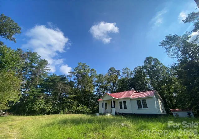 Photo 2 of Single family home for sale at 615 Vine Arden Rd, Morganton, NC 28655 | MLS# 4425252 | Listing updated on 2026-10-06