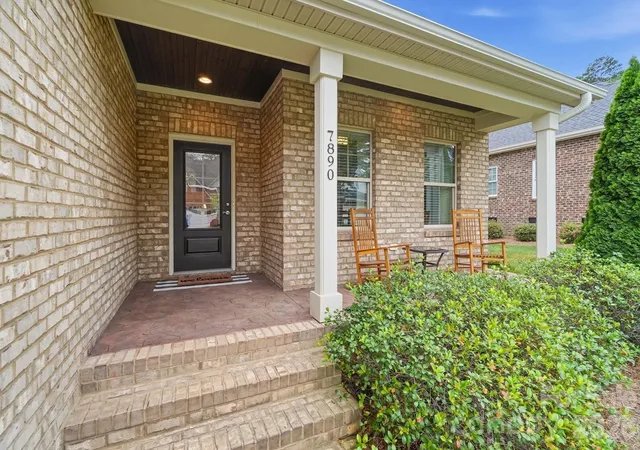 Photo 3 of Single family home for sale at 7890 Ballentrae Pl, Stanley, NC 28164 | MLS# 4425269 | Listing updated on 2026-10-10