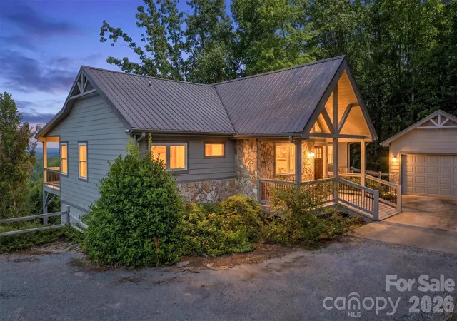Photo 1 of Single family home for sale at 2262 Grandview Peaks Dr, Nebo, NC 28761 | MLS# 4425294 | Listing updated on 2026-09-18