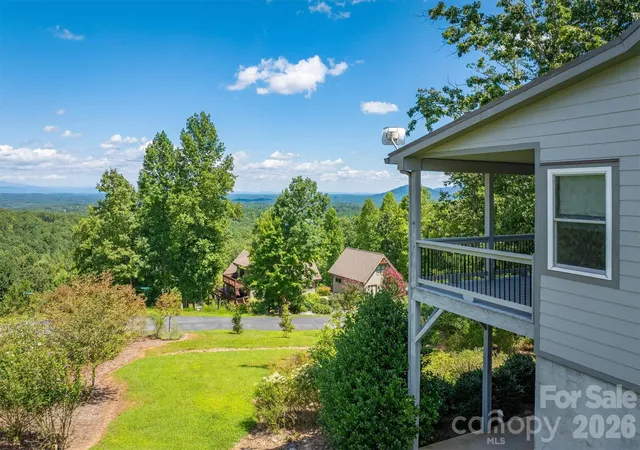 Photo 3 of Single family home for sale at 2262 Grandview Peaks Dr, Nebo, NC 28761 | MLS# 4425294 | Listing updated on 2026-09-18