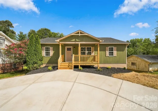 Single family home for sale at 202 Rockyford St, Morganton, NC 28655 | MLS# 4425315