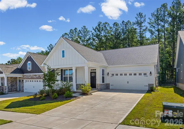 Photo 3 of Single family home for sale at 2028 Skyhawk Dr, York, SC 29745 | MLS# 4425331 | Listing updated on 2026-09-25