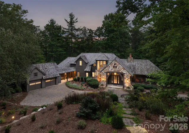 Photo 1 of Single family home for sale at 17 Falling Waters Trl, Arden, NC 28704 | MLS# 4425332 | Listing updated on 2026-09-21