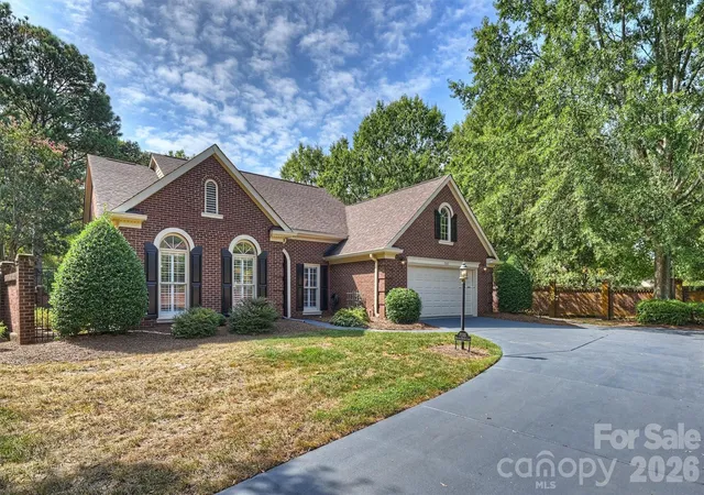 Photo 2 of Single family home for sale at 7035 Walton Heath Ln, Charlotte, NC 28277 | MLS# 4425336 | Listing updated on 2026-09-20