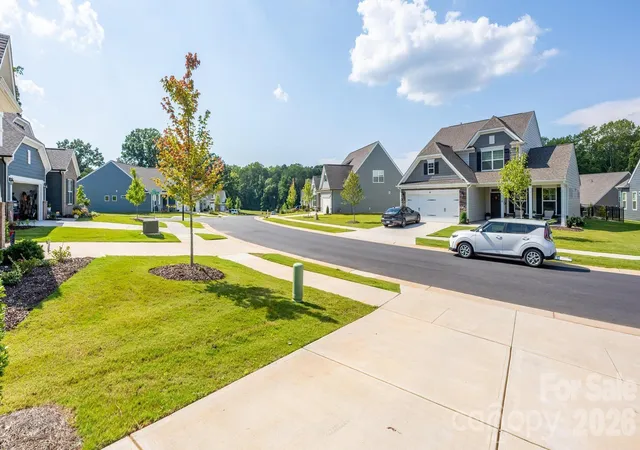 Photo 3 of Single family home for sale at 115 S Dunlavin Way, Mooresville, NC 28115 | MLS# 4425345 | Listing updated on 2026-09-23