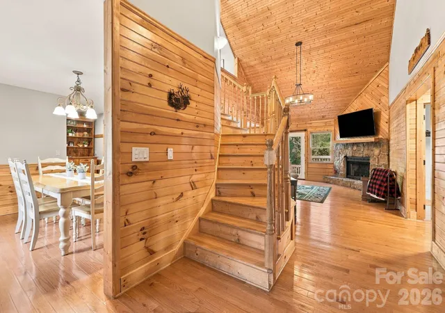Photo 3 of Single family home for sale at 720 Cane Crk Rd, Fletcher, NC 28732 | MLS# 4425358 | Listing updated on 2026-09-26