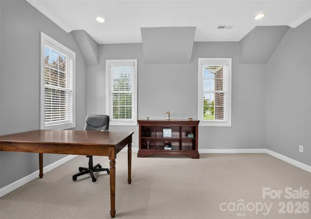 Photo 4 of Single family home for sale at 10103 Legolas Ln, Charlotte, NC 28269 | MLS# 4425362 | Listing updated on 2026-09-29