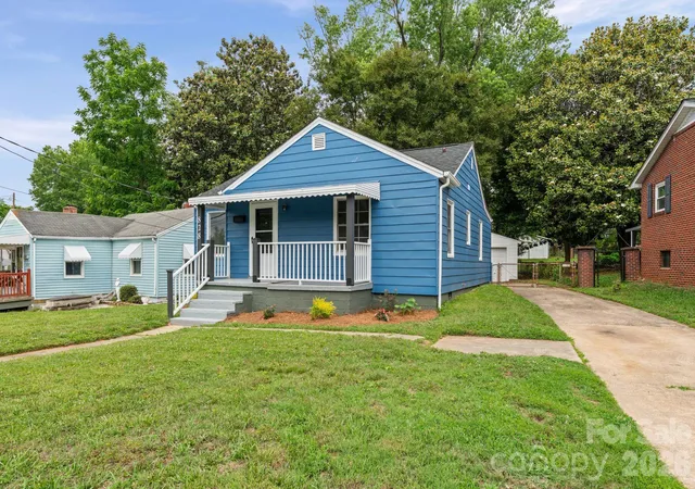Single family home for sale at 828 Ferrell Ave, Winston Salem, NC 27101 | MLS# 4425367
