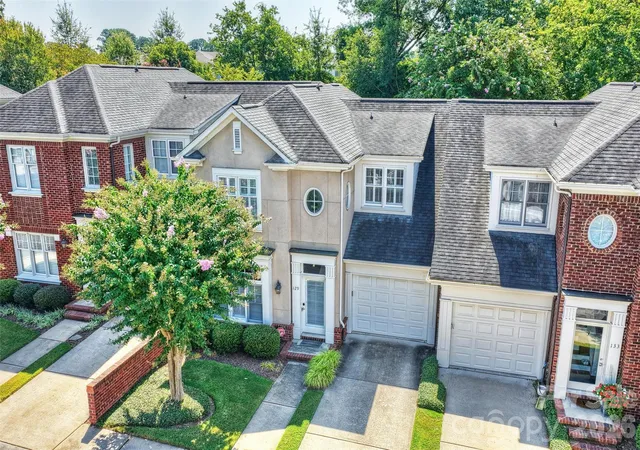 Photo 2 of Condo for sale at 129 Sloane Sq Way, Charlotte, NC 28211 | MLS# 4425370 | Listing updated on 2026-10-06