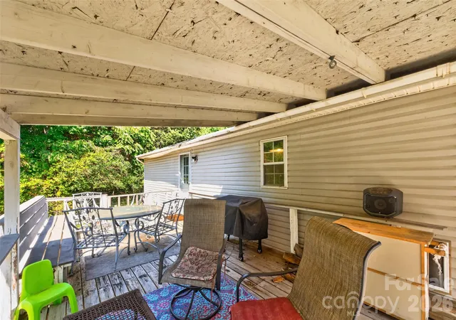 Photo 22 of Single family home for sale at 455 Hubbard Rd, Hickory, NC 28601 | MLS# 4425387 | Listing updated on 2026-10-06