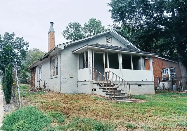 Photo 1 of Single family home for sale at 610 Lineberger St, Shelby, NC 28150 | MLS# 4425409 | Listing updated on 2026-09-17