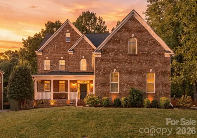 Photo 1 of Single family home for sale at 2561 Fallbrook Pl NW, Concord, NC 28027 | MLS# 4425411 | Listing updated on 2026-09-21