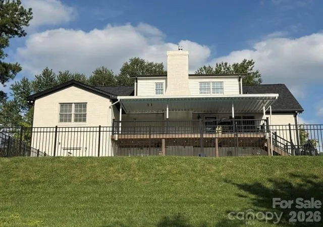 Photo 4 of Single family home for sale at 1441 Shirebourn, Hickory, NC 28602 | MLS# 4425423 | Listing updated on 2026-09-17