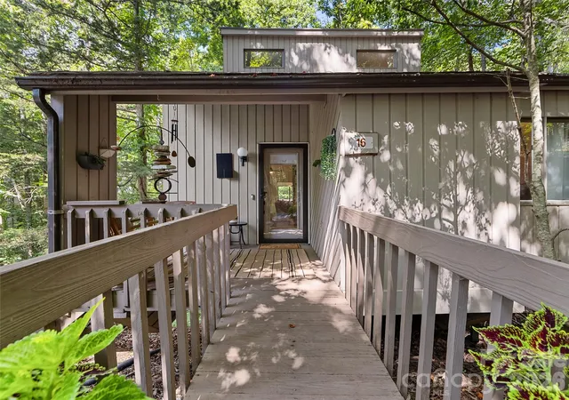 Photo 3 of Condo for sale at 16 Cedarwood Dr, Asheville, NC 28803 | MLS# 4425440 | Listing updated on 2026-09-19