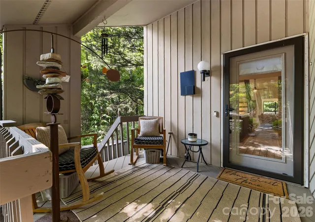 Photo 3 of Condo for sale at 16 Cedarwood Dr, Asheville, NC 28803 | MLS# 4425440 | Listing updated on 2026-09-19